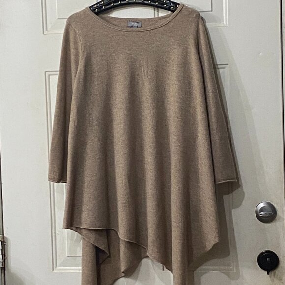 Neiman Marcus Cashmere Sz M Beige Tunic Sweater 3/4 Sleeve Asymmetrical Hem - Picture 1 of 11